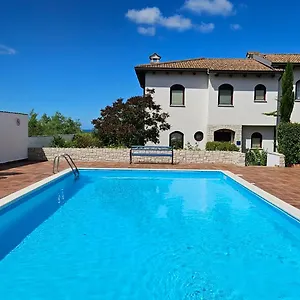 villa-bella-vista-tar-vabriga.in-istria.net/